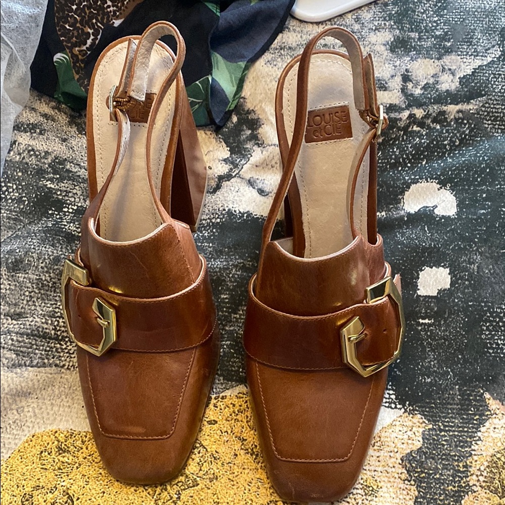 Louise et Cie Brown Block Heel Slingbacks